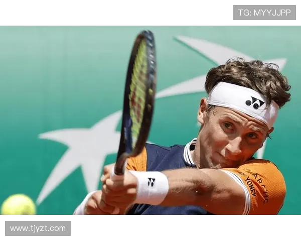 阿卡66分钟轻松晋级印第安维尔斯32强